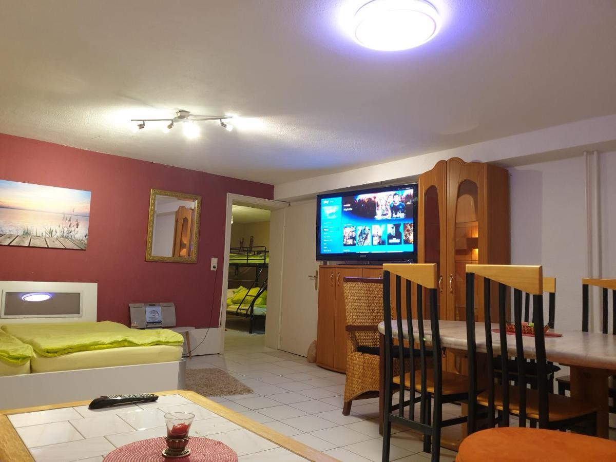 Sions Grosse Ferienwohnung Ferienwohnung Mit 3 Schlafzimmer, 2 Km Bis Zum Europapark Rust Kappel-Grafenhausen Bagian luar foto